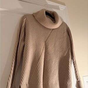Ann Taylor Petite Turtleneck Sweater Medium